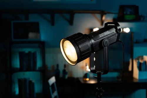 愛圖仕LS 300x 新一代影視雙色溫神燈，重塑電影制作品質